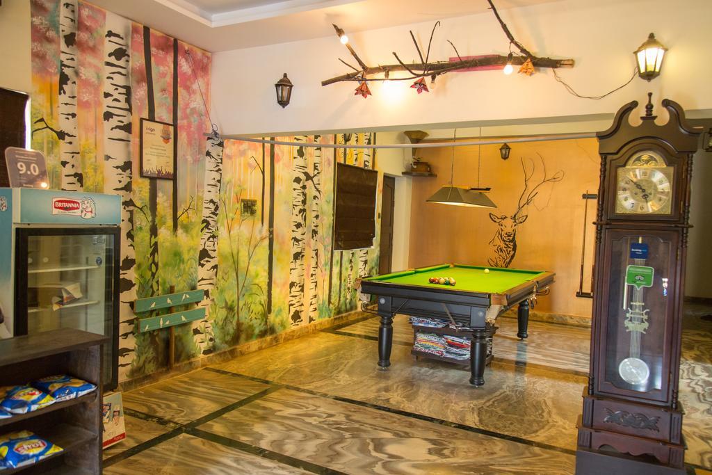 Wanderers Hostel Morjim Ngoại thất bức ảnh